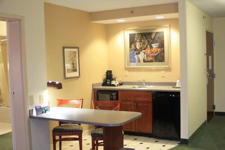 Hampton Inn & Suites West Литл-Рок Номер фото